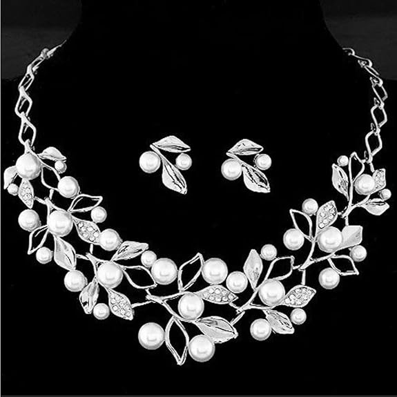 Jewellery-Sets-for-Women-Stylish-Latest-Pearl-Studded-Choker-Necklace-Jewellery-set-with-Earrings